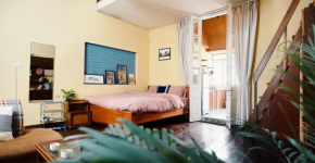 Hanoi Bebe - Art Duplex with Private Terrace and Cozy Attic